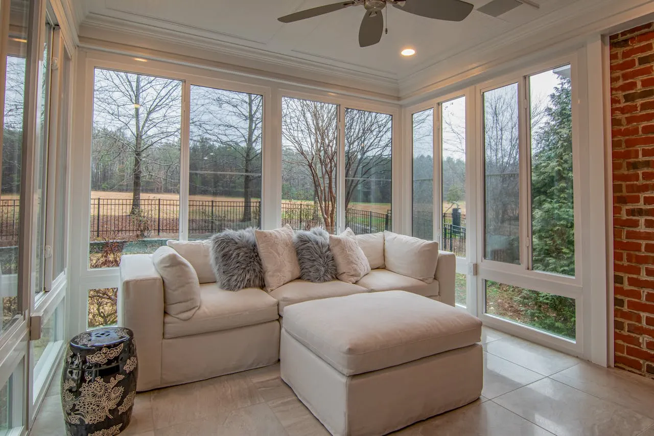 sunroom flooring idea_porcelain tile