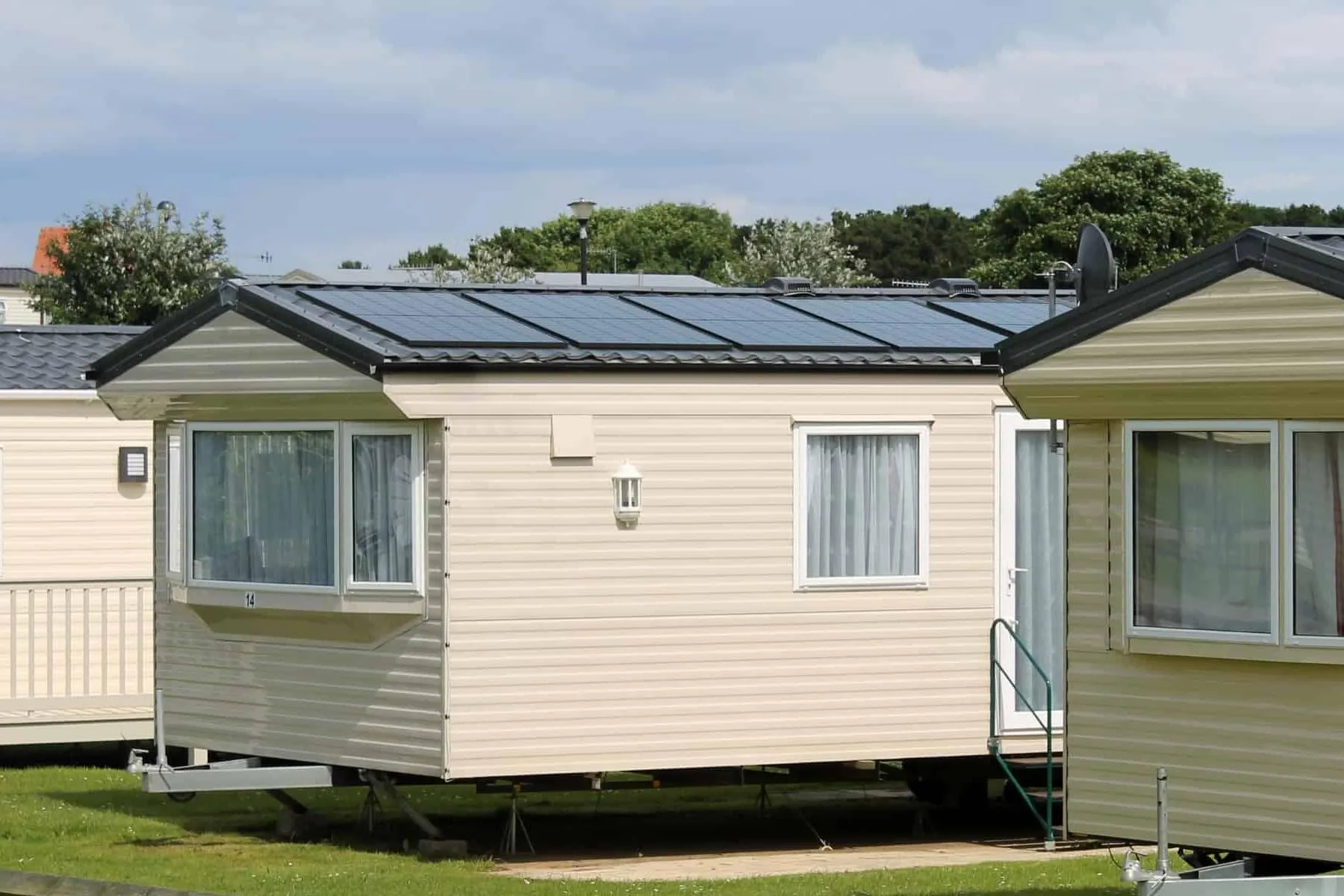 How Much Does It Cost to Move a Mobile Home?