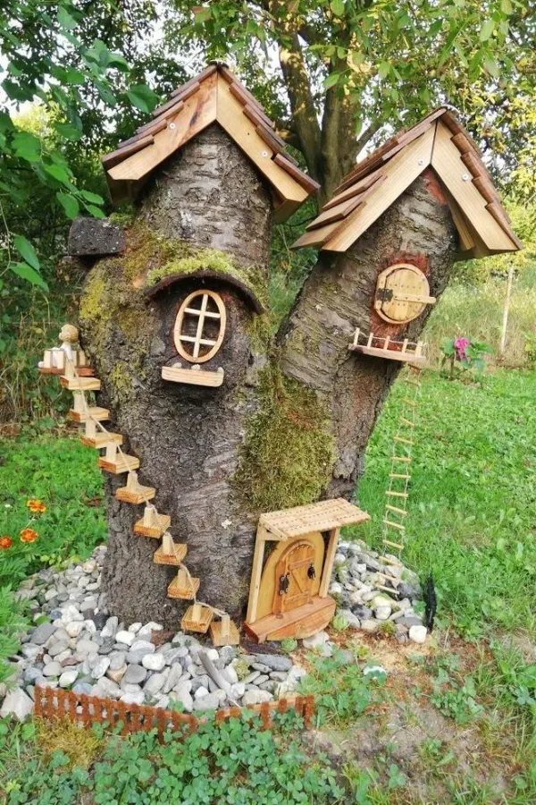 Gnome Garden Ideas-Tree Stumps or Logs as Gnome Dwellings